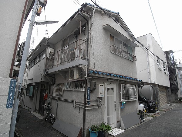 神戸市中央区二宮町の賃貸物件外観写真