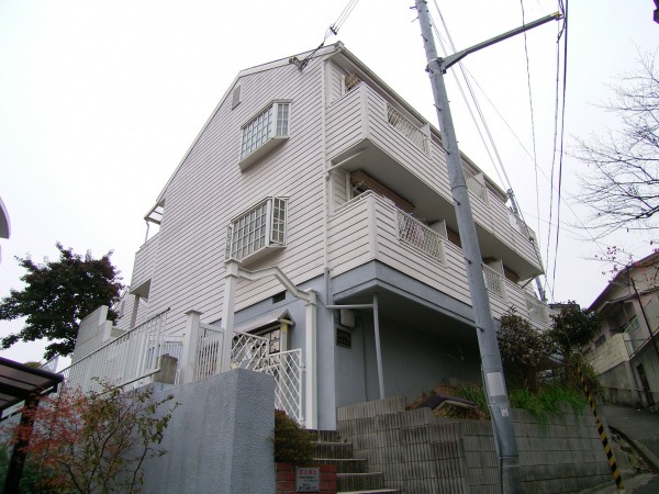 神戸電鉄粟生線鈴蘭台の賃貸物件外観写真