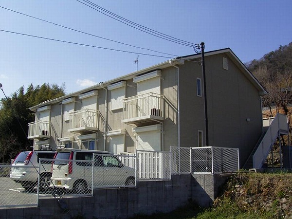 神戸市北区山田町上谷上の賃貸物件外観写真