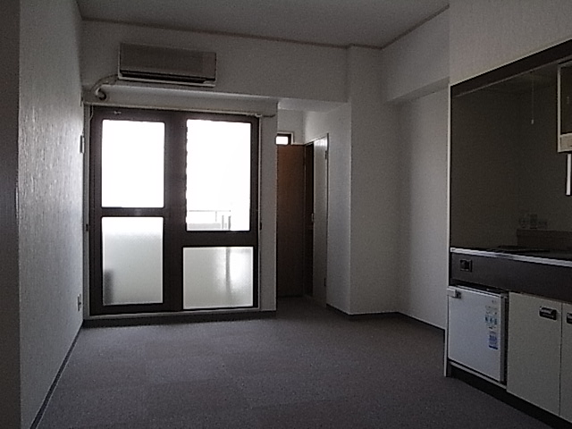神戸市兵庫区駅前通の賃貸物件外観写真