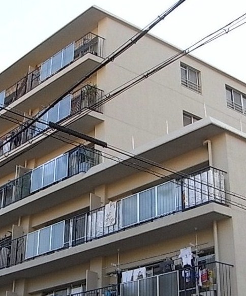 神戸市中央区下山手通の賃貸物件外観写真
