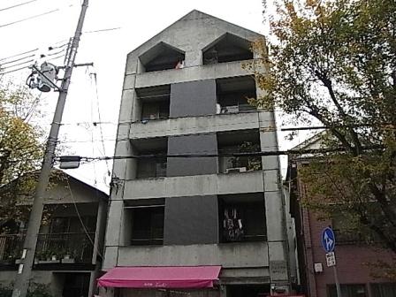 神戸市中央区北本町通の賃貸物件外観写真