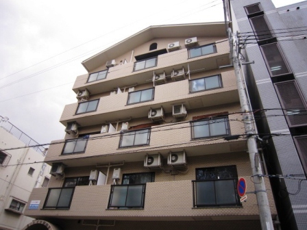 神戸市灘区岩屋北町の賃貸物件外観写真
