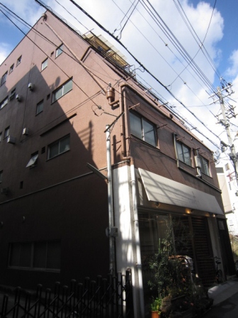 神戸市中央区北長狭通の賃貸物件外観写真