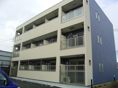 神戸電鉄三田線岡場の賃貸物件外観写真