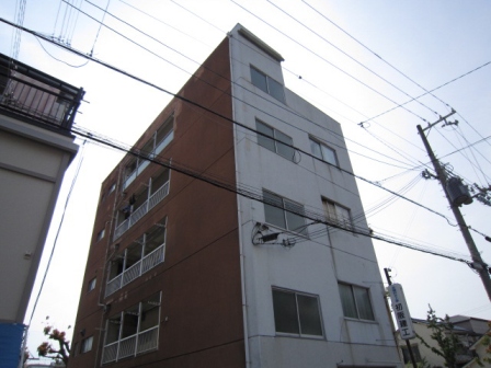神戸市兵庫区三石通の賃貸物件外観写真