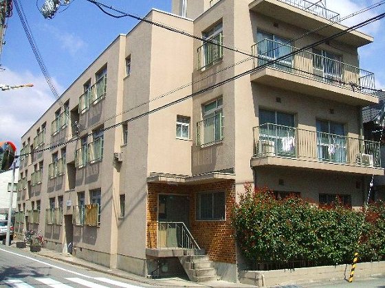 芦屋市浜町の賃貸物件外観写真