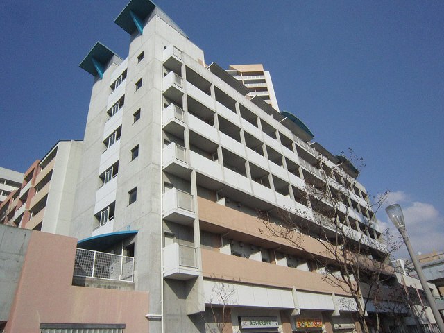 神戸市長田区腕塚町の賃貸物件外観写真