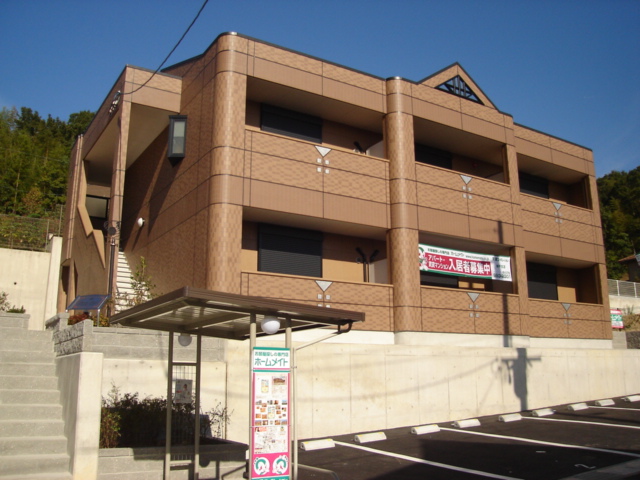 神戸市北区八多町中の賃貸