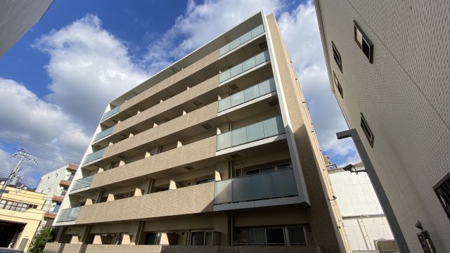 神戸市中央区吾妻通(JR東海道本線(近畿)三ノ宮駅)のマンション賃貸物件 外観写真