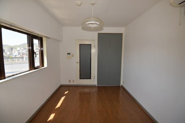 神戸市兵庫区本町の賃貸