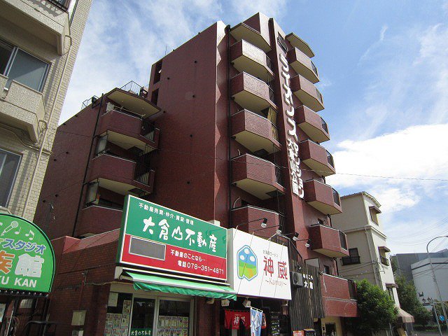 神戸市中央区楠町(神戸市営地下鉄線大倉山駅)のマンション賃貸物件 外観写真