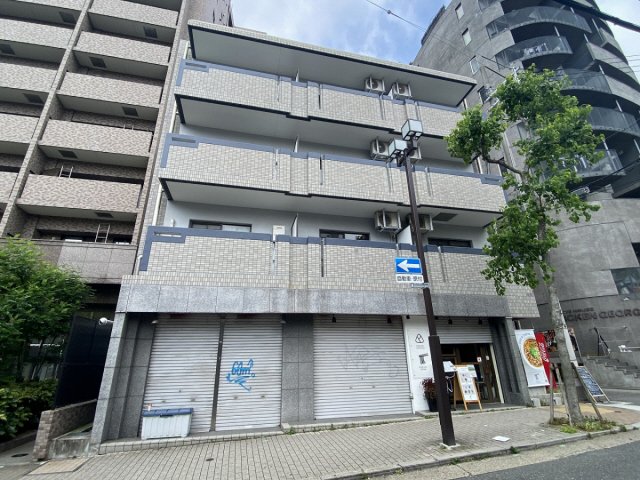 神戸市中央区下山手通(JR東海道本線(近畿)三ノ宮駅)のマンション賃貸物件 外観写真