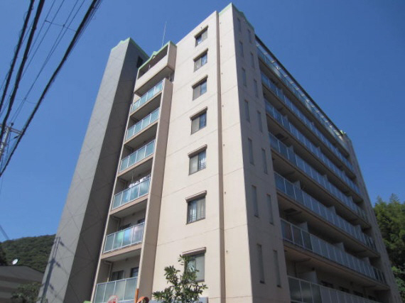 神戸市北区山田町下谷上(神戸地下鉄北神線谷上駅)のマンション賃貸物件 外観写真