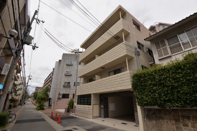 神戸市中央区山本通の賃貸