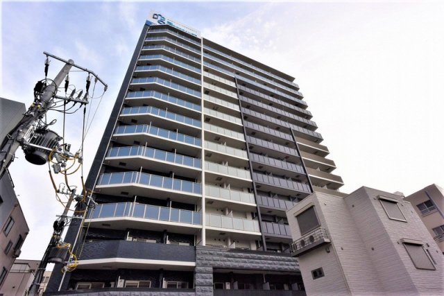 神戸市兵庫区西出町(JR東海道本線(近畿)神戸駅)のマンション賃貸物件 外観写真