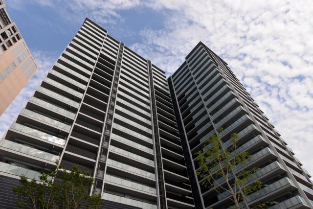 神戸市中央区東川崎町の賃貸