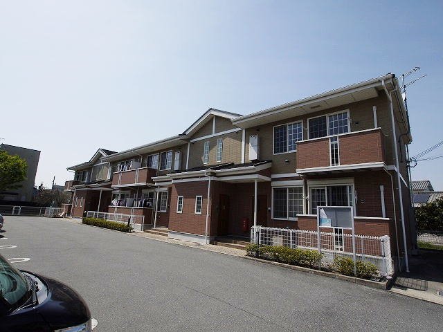 三木市別所町近藤の賃貸