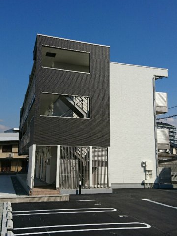 加古川市加古川町平野の賃貸