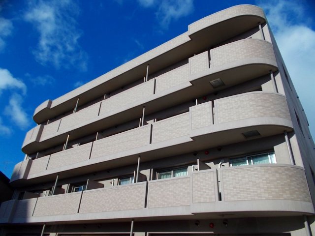 加古川市加古川町本町の賃貸