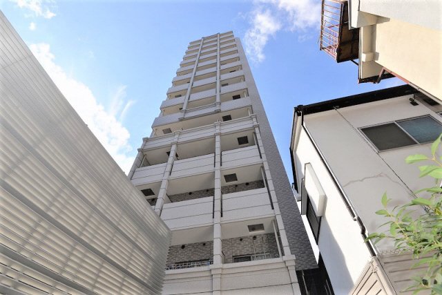 神戸市中央区旭通(JR東海道本線(近畿)三ノ宮駅)のマンション賃貸物件 外観写真