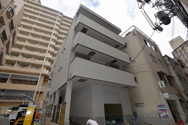 神戸市中央区下山手通(JR東海道本線(近畿)三ノ宮駅)のマンション賃貸物件 外観写真