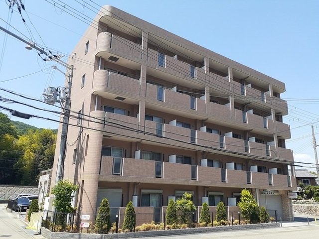 神戸市北区谷上東町の賃貸