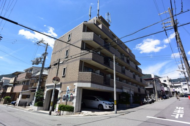 神戸市灘区篠原中町(阪急神戸線六甲駅)のマンション賃貸物件 外観写真