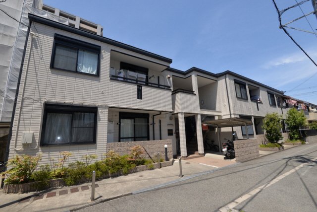 神戸市東灘区北青木(阪神本線青木駅)のマンション賃貸物件 外観写真