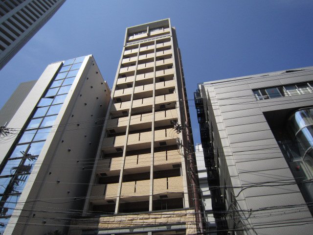 神戸市中央区八幡通(JR東海道本線(近畿)三ノ宮駅)のマンション賃貸物件 外観写真
