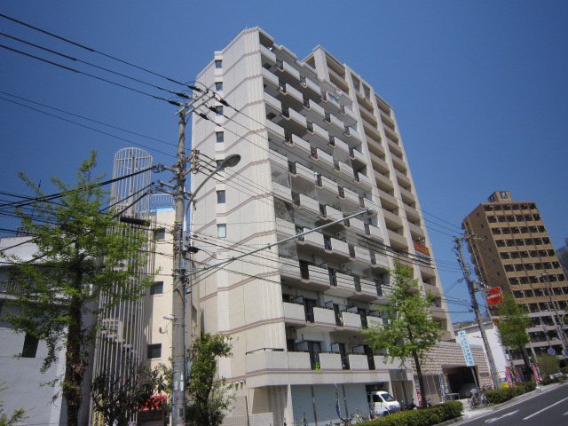 神戸市中央区下山手通(JR東海道本線(近畿)神戸駅)のマンション賃貸物件 外観写真