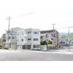 神戸市東灘区西岡本の賃貸物件外観写真