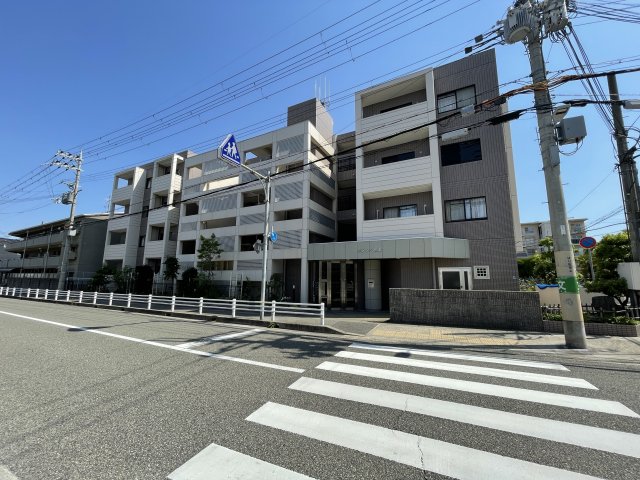 西宮市段上町の賃貸
