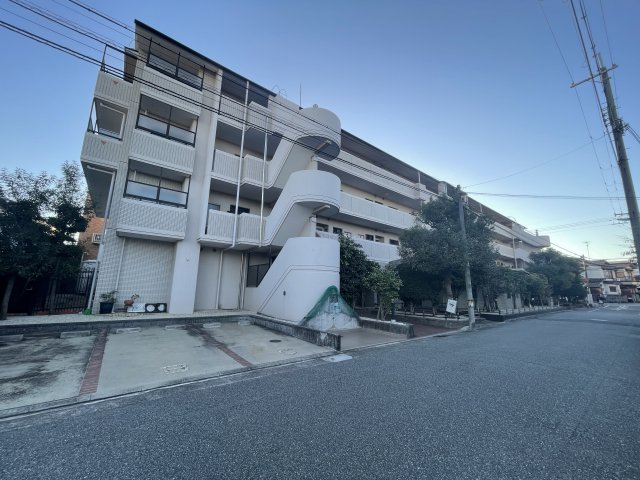 西宮市里中町の賃貸