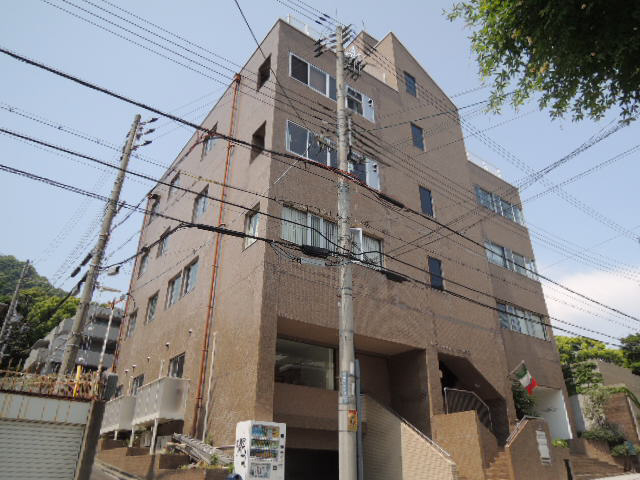 神戸市中央区北野町の賃貸