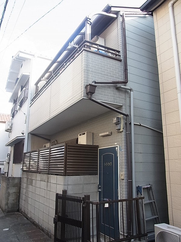 神戸市中央区東川崎町の賃貸