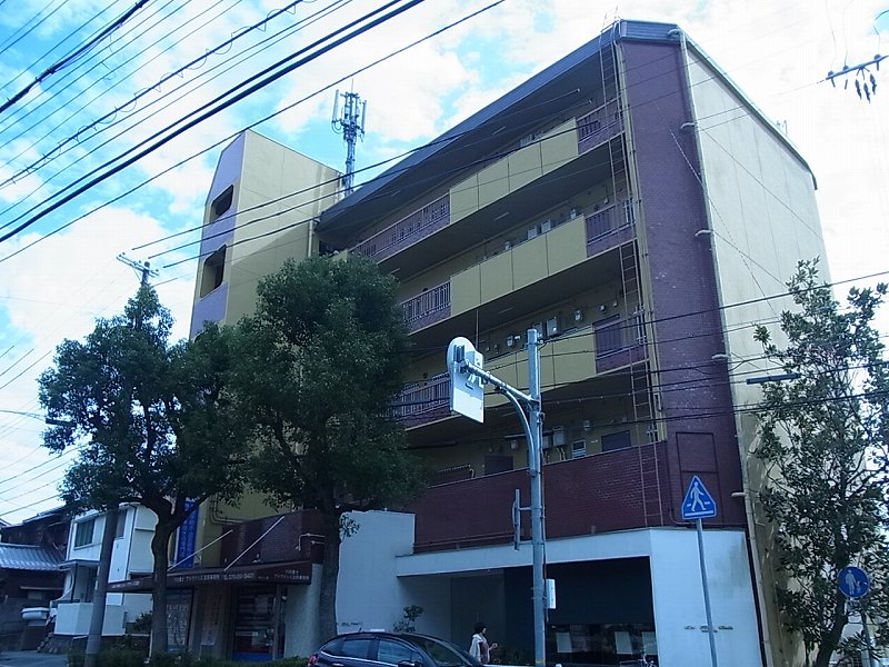 神戸市中央区熊内町（ＪＲ東海道本線（近畿）三ノ宮駅）のマンション賃貸物件 外観写真