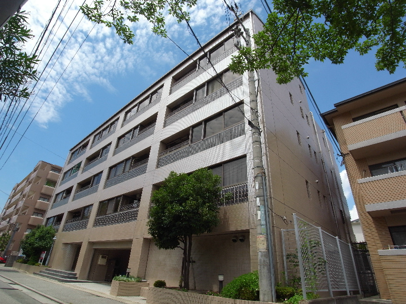西宮市中屋町の賃貸