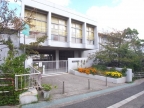 芦屋市朝日ケ丘町の賃貸