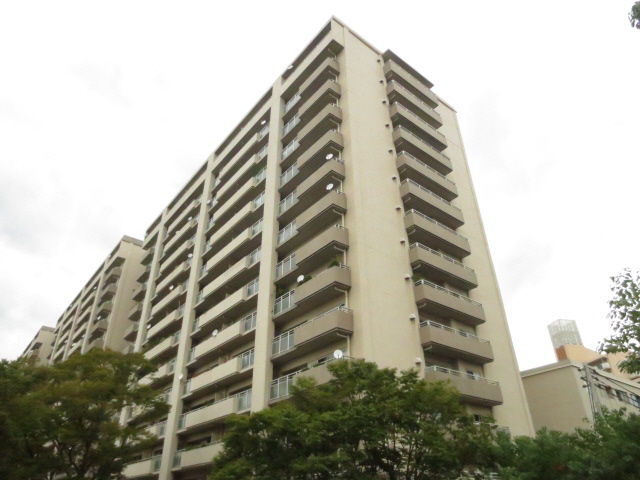 神戸市中央区港島中町の賃貸
