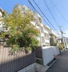 神戸市中央区中山手通の賃貸物件外観写真